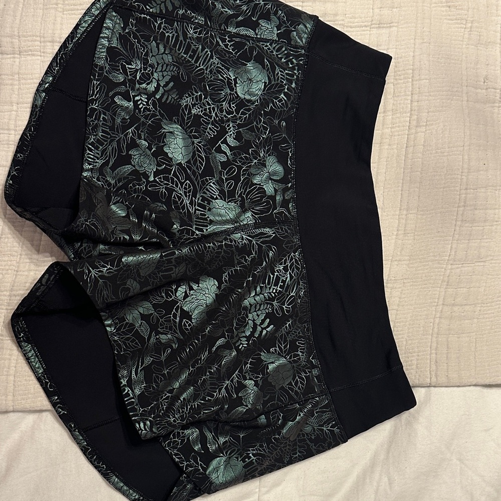 Lululemon Athletica Black and Green Patterned Shorts